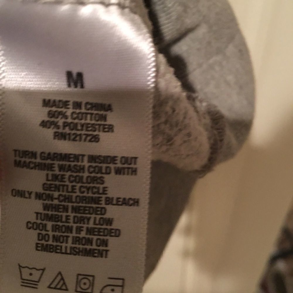 Aeropostale oversized Cropped NY 87 Hoodie - Picture 4 of 5